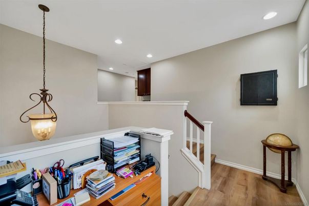 Interior, Pendant Lights, Recessed Lighting, Wood Texture Flooring