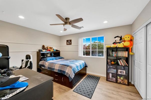Bedroom, Home Office, Interior, Recessed Lighting, Wood Texture Flooring