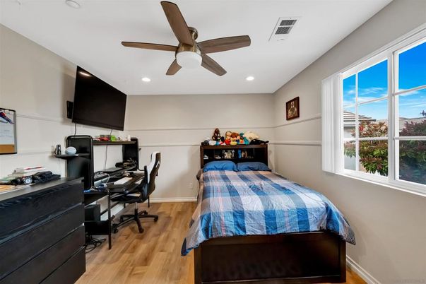 Bedroom, Home Office, Interior, Recessed Lighting, Wood Texture Flooring