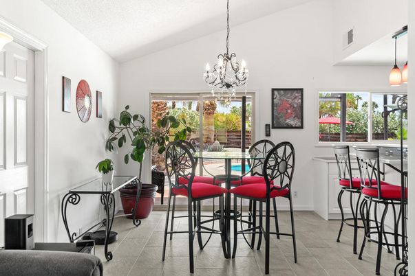 Chandelier, Dining room, Interior, Pendant Lights