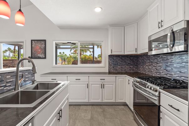 Interior, Kitchen, Pendant Lights, Recessed Lighting, Stainless Steel Appliances