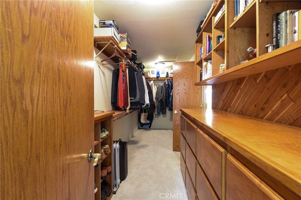 Interior, Walk-in Closets