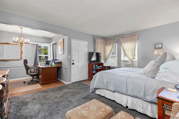 Bedroom, Chandelier, Home Office, Interior