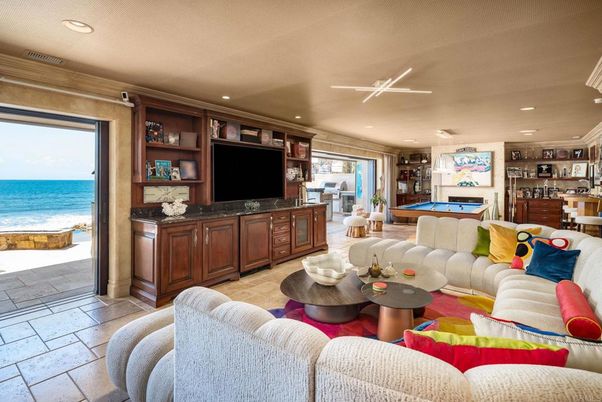 Billiard Table, Game Room, Interior, Living room, Recessed Lighting, Water
