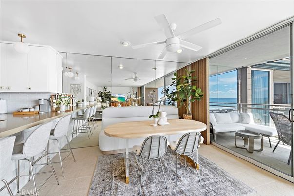 Dining room, Interior, Water