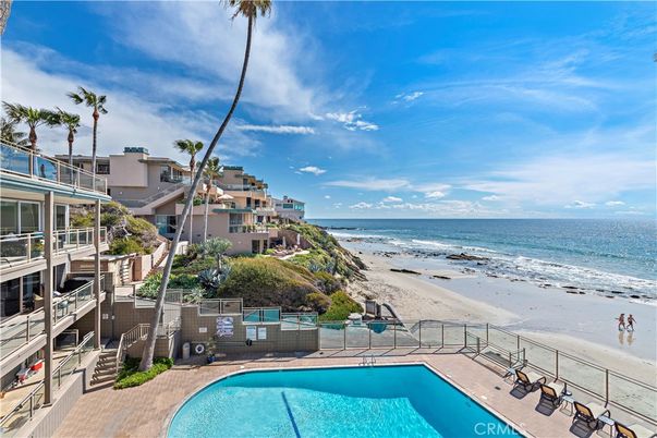 Exterior, Pool, Water