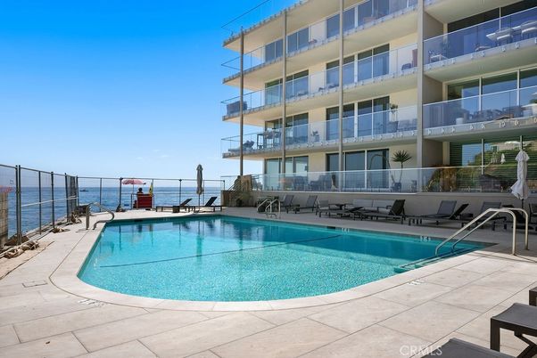 Exterior, Pool, Water