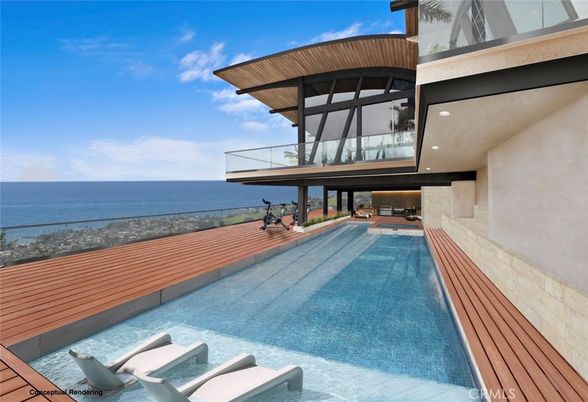 Exterior, Pool, Water