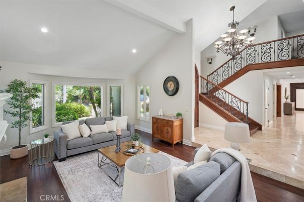 Chandelier, Interior, Living room, Recessed Lighting, Wood Texture Flooring