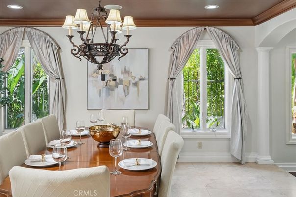 Chandelier, Dining room, Interior, Recessed Lighting