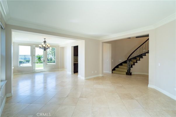 Chandelier, Empty room, Interior