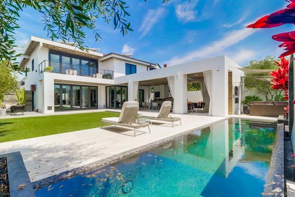 Backyard, Exterior, Pool