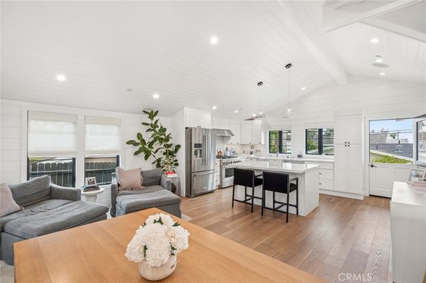 Interior, Kitchen, Living room, Pendant Lights, Recessed Lighting, Stainless Steel Appliances, Wood Texture Flooring
