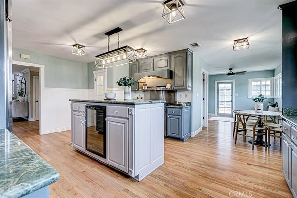 Dining room, Interior, Kitchen, Pendant Lights, Wood Texture Flooring
