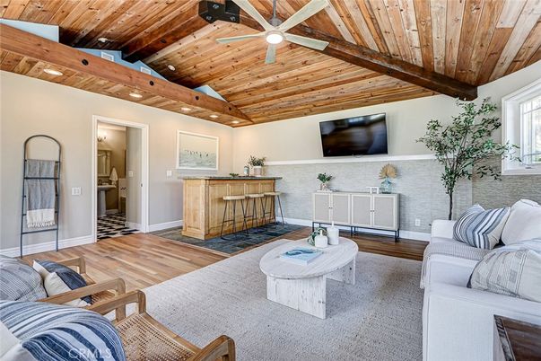 Interior, Living room, Recessed Lighting, Wooden Beams, Wooden Ceilings, Wood Texture Flooring