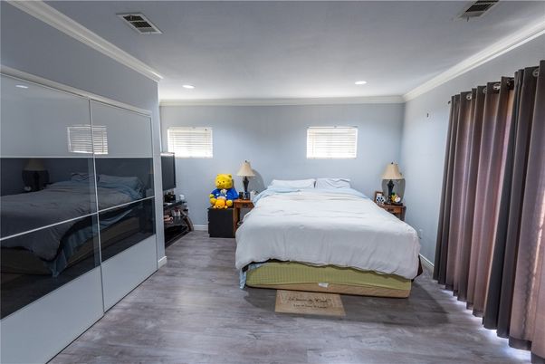 Bedroom, Interior, Recessed Lighting, Wood Texture Flooring