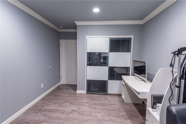 Fitness Equipment, Home Office, Interior, Recessed Lighting, Wood Texture Flooring