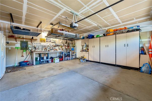 Garage, Interior