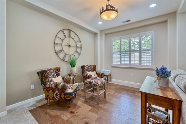Interior, Pendant Lights, Recessed Lighting, Wood Texture Flooring