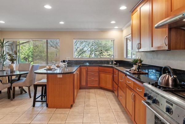 Dining room, Interior, Kitchen, Recessed Lighting, Stainless Steel Appliances