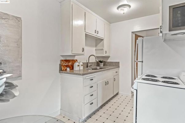 Interior, Kitchen