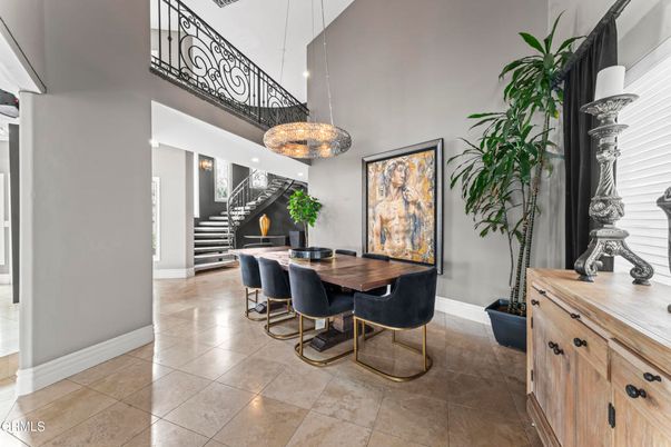 Dining room, Interior, Pendant Lights, Recessed Lighting