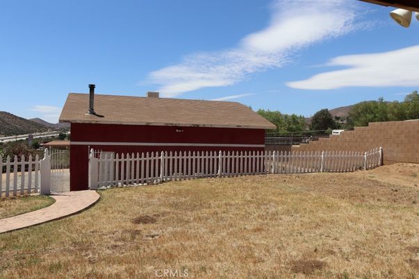 Backyard, Detached Garage, Exterior