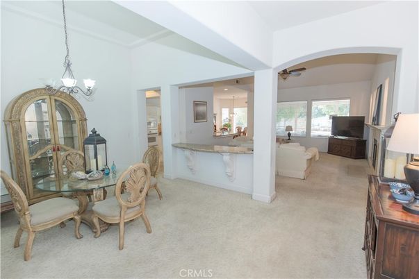Chandelier, Dining room, Interior, Living room, Pendant Lights