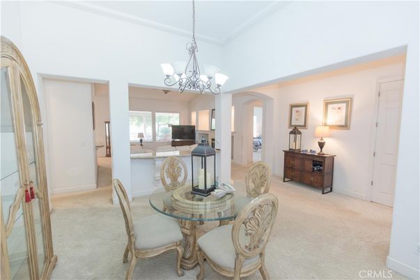 Chandelier, Dining room, Interior