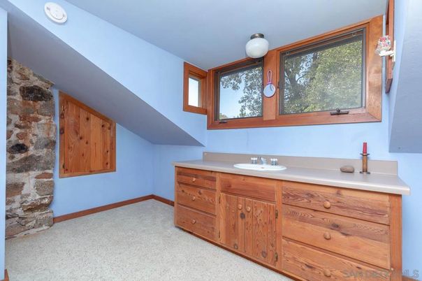 Bathroom, Empty room, Interior