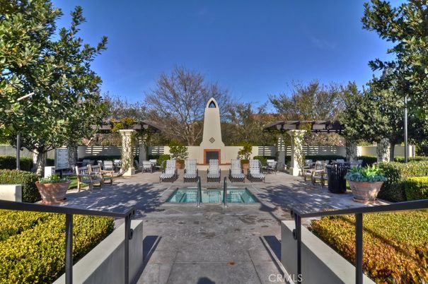 Exterior, Fireplace, Pool