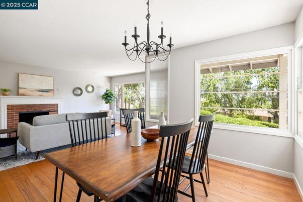 Chandelier, Dining room, Fireplace, Interior, Wood Texture Flooring