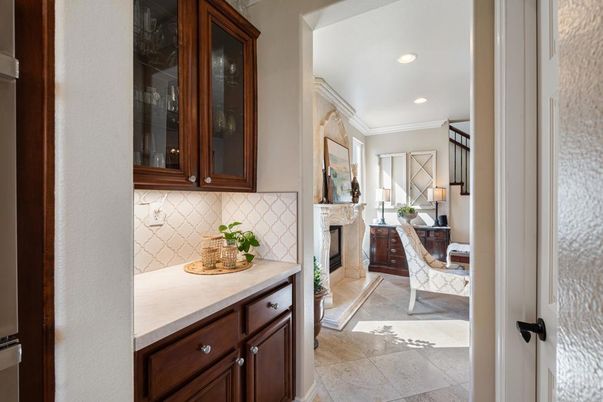 Fireplace, Interior, Recessed Lighting