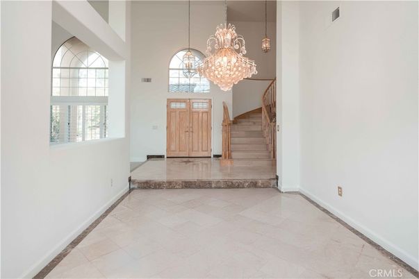 Chandelier, Interior, Pendant Lights