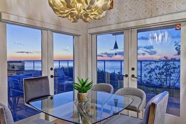 Chandelier, Dining room, Interior, Water