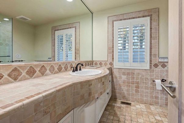 Bathroom, Interior, Recessed Lighting, Tile Countertops