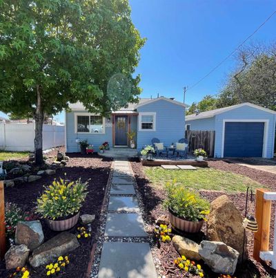 Backyard, Detached Garage, Exterior