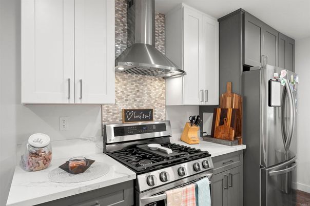Interior, Kitchen, Stainless Steel Appliances