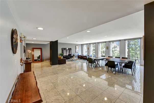 Dining room, Interior, Recessed Lighting