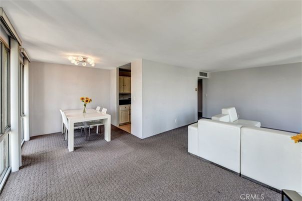 Dining room, Interior