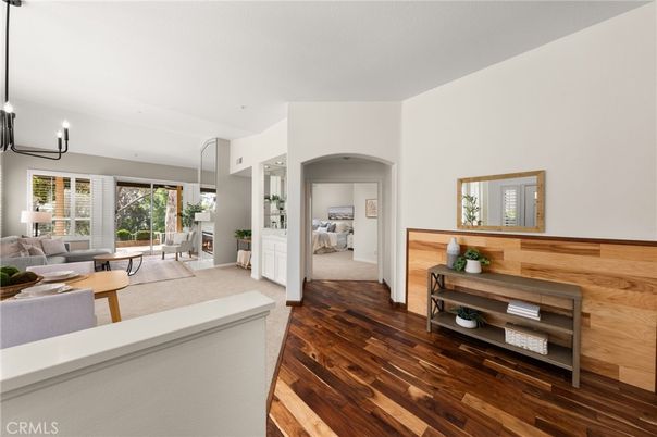 Bedroom, Interior, Living room, Pendant Lights, Wood Texture Flooring