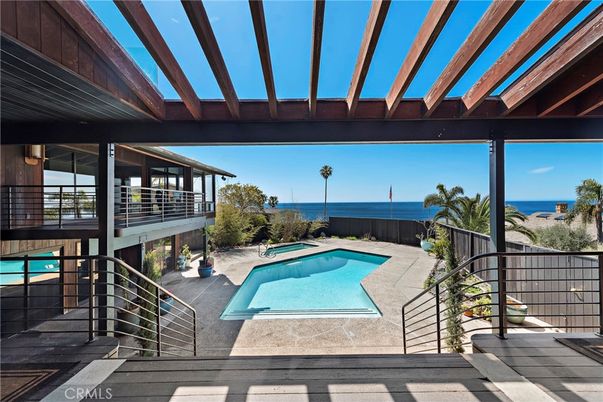 Exterior, Pool, Water