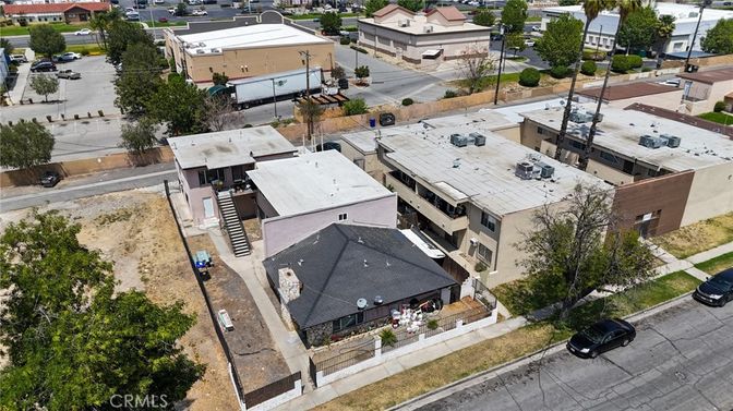 Exterior, Drone