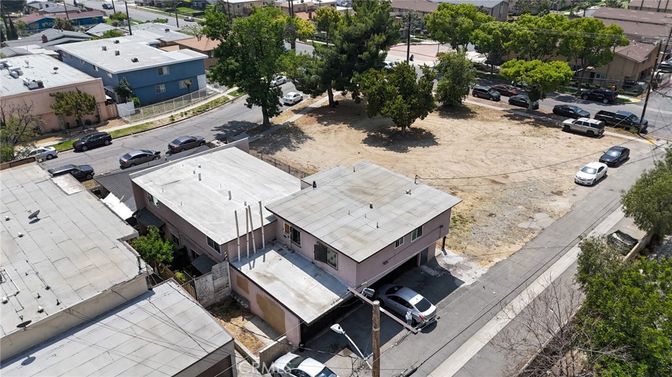 Exterior, Drone