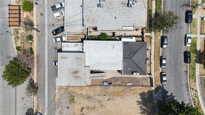 Exterior, Drone