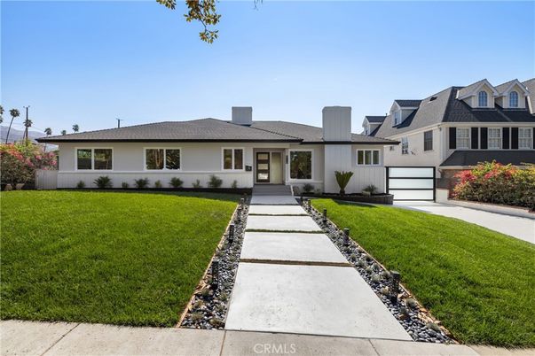 Attached, Backyard, Exterior, Facade, Ranch