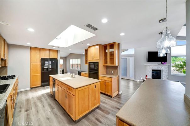 Fireplace, Interior, Kitchen, Pendant Lights, Recessed Lighting, Wood Texture Flooring