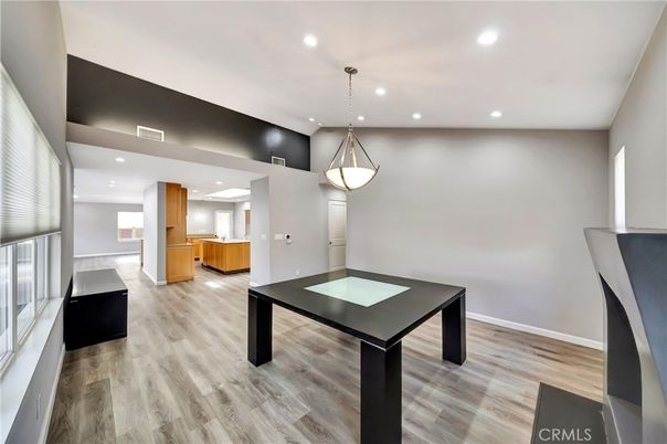 Interior, Pendant Lights, Recessed Lighting, Wood Texture Flooring
