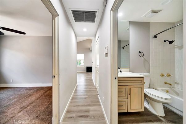 Bathroom, Interior, Recessed Lighting, Wood Texture Flooring