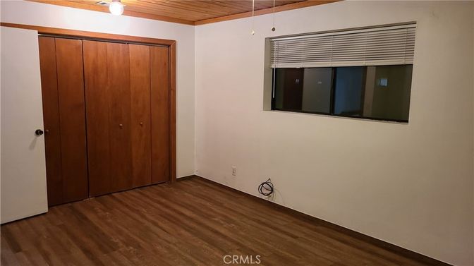 Empty room, Interior, Wooden Ceilings, Wood Texture Flooring